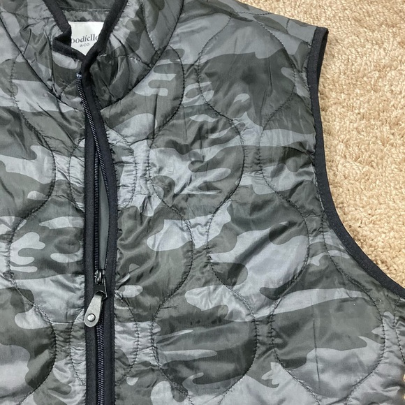 Good Fellow  Mens Vest - Picture 2 of 3